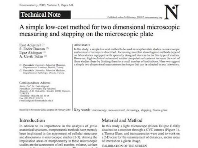 A simple low-cost method for two dimensional microscopic measuring and stepping on the microscopic p